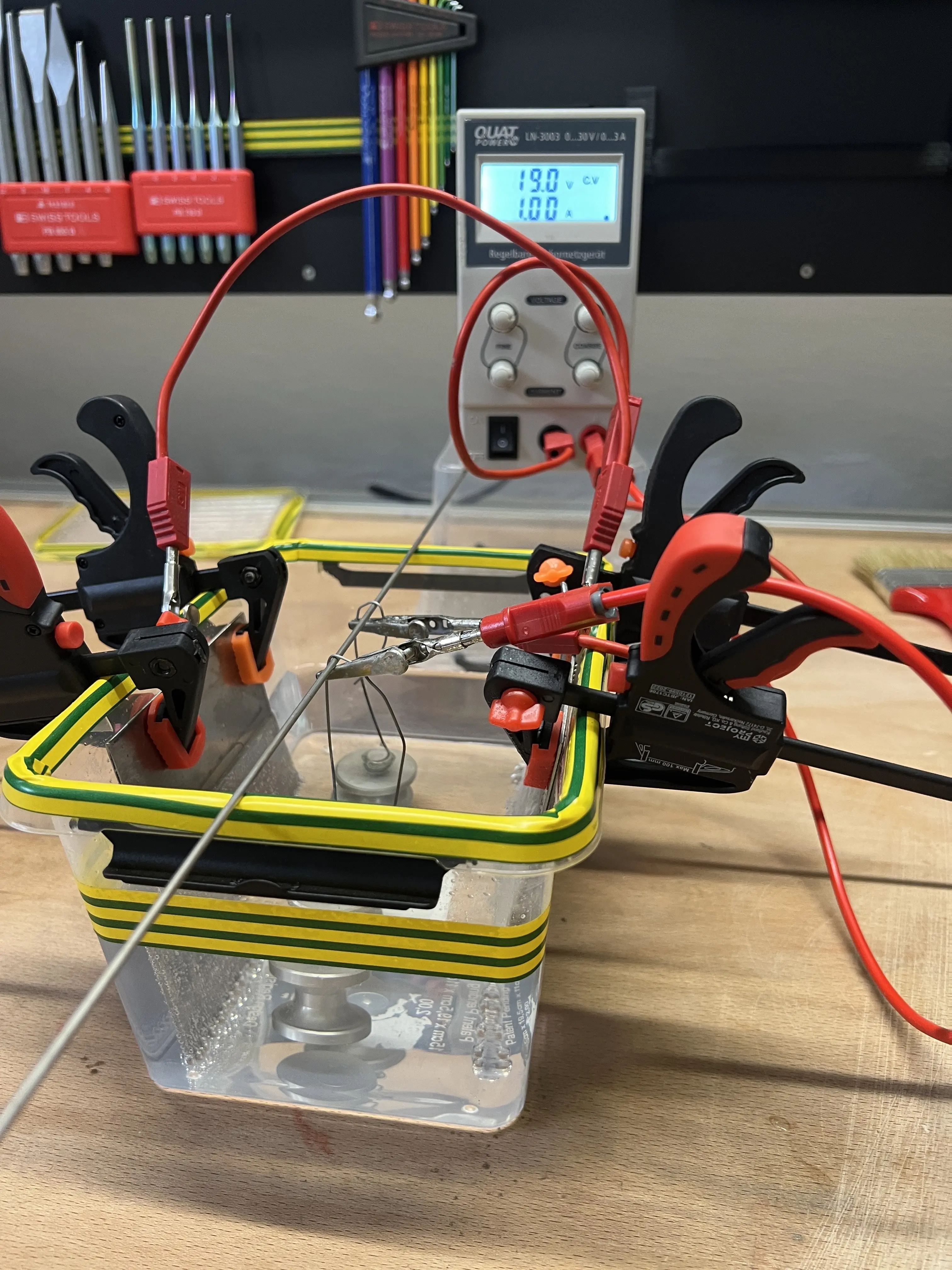 Aufbau der Eloxalanlage