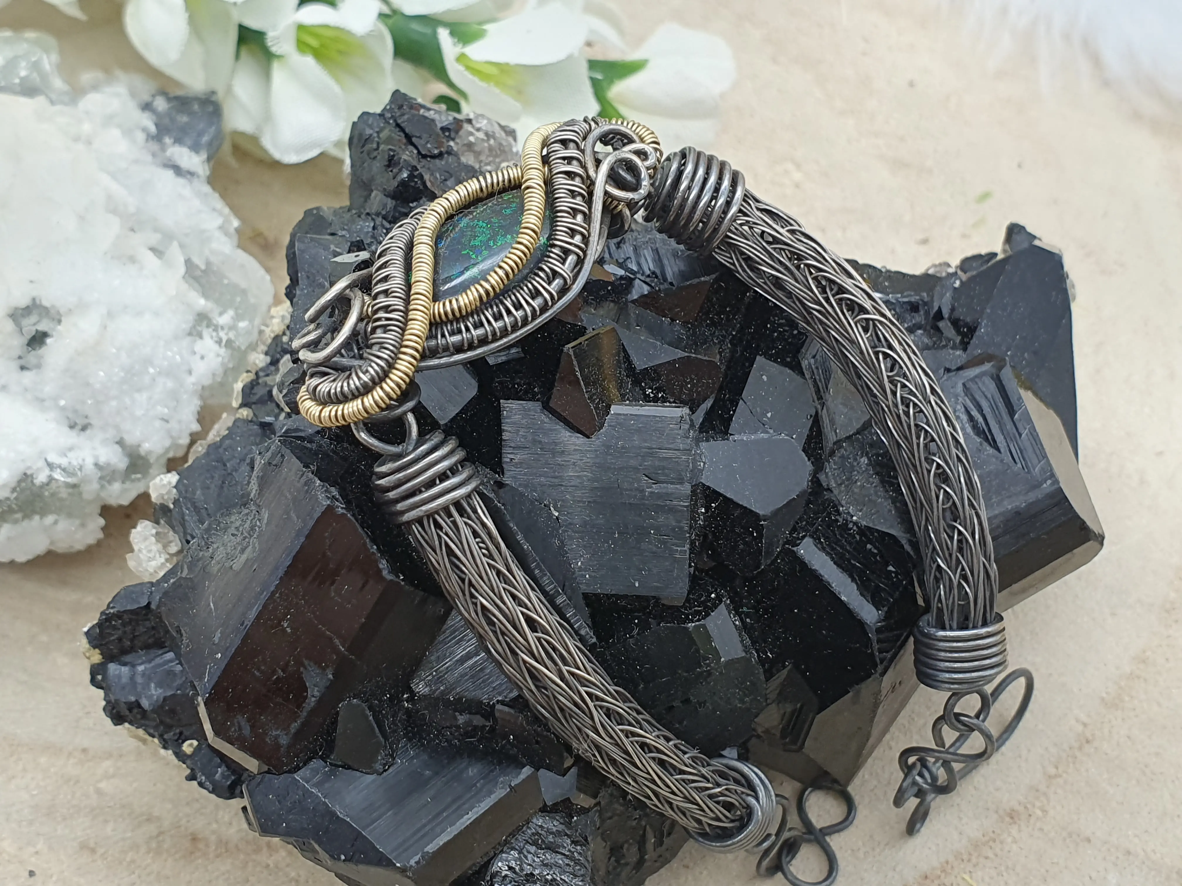  Wikinger-Strick Teil Andamooka-Opal patiniert