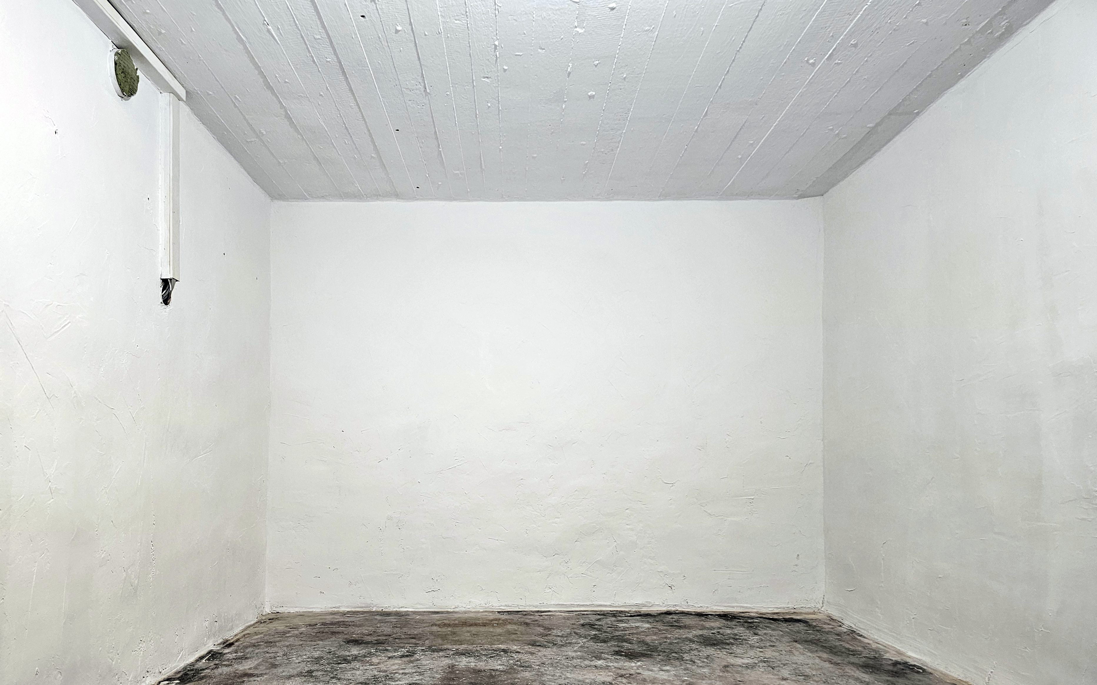 Activator for anodization